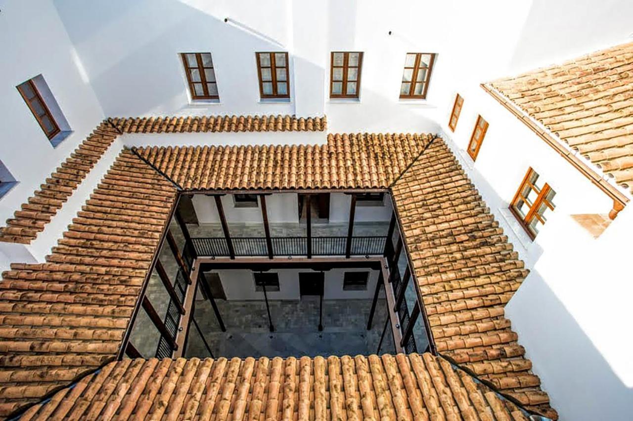 Palacio Del Siglo XVII Frente A Los Jardines De Murillo เซบีญา ภายนอก รูปภาพ